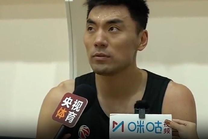 李晓旭:韩德君退役队内我感触最深,我的生涯也马上要结束了