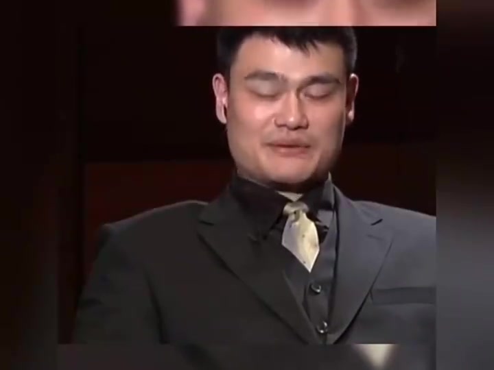 现在的中锋能做到吗姚明当年我跑3200米用了13分16秒