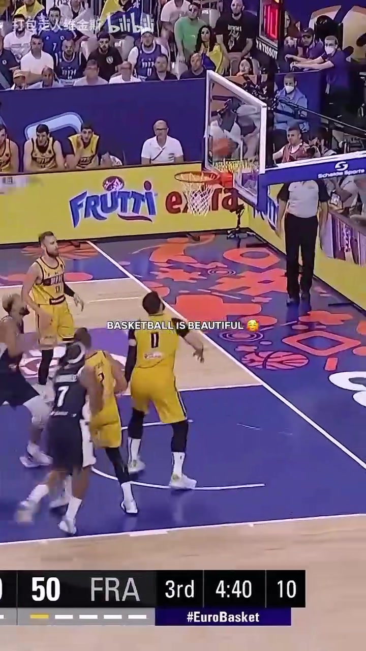 欧亨利篮球不看队名你绝对不敢相信这是这个级别的比赛