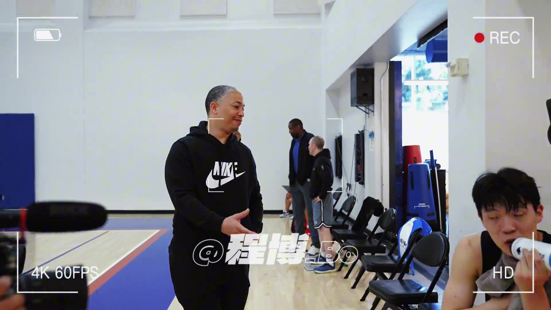 可惜只有30号签杨瀚森试训快船时卢指导和他约定周一见