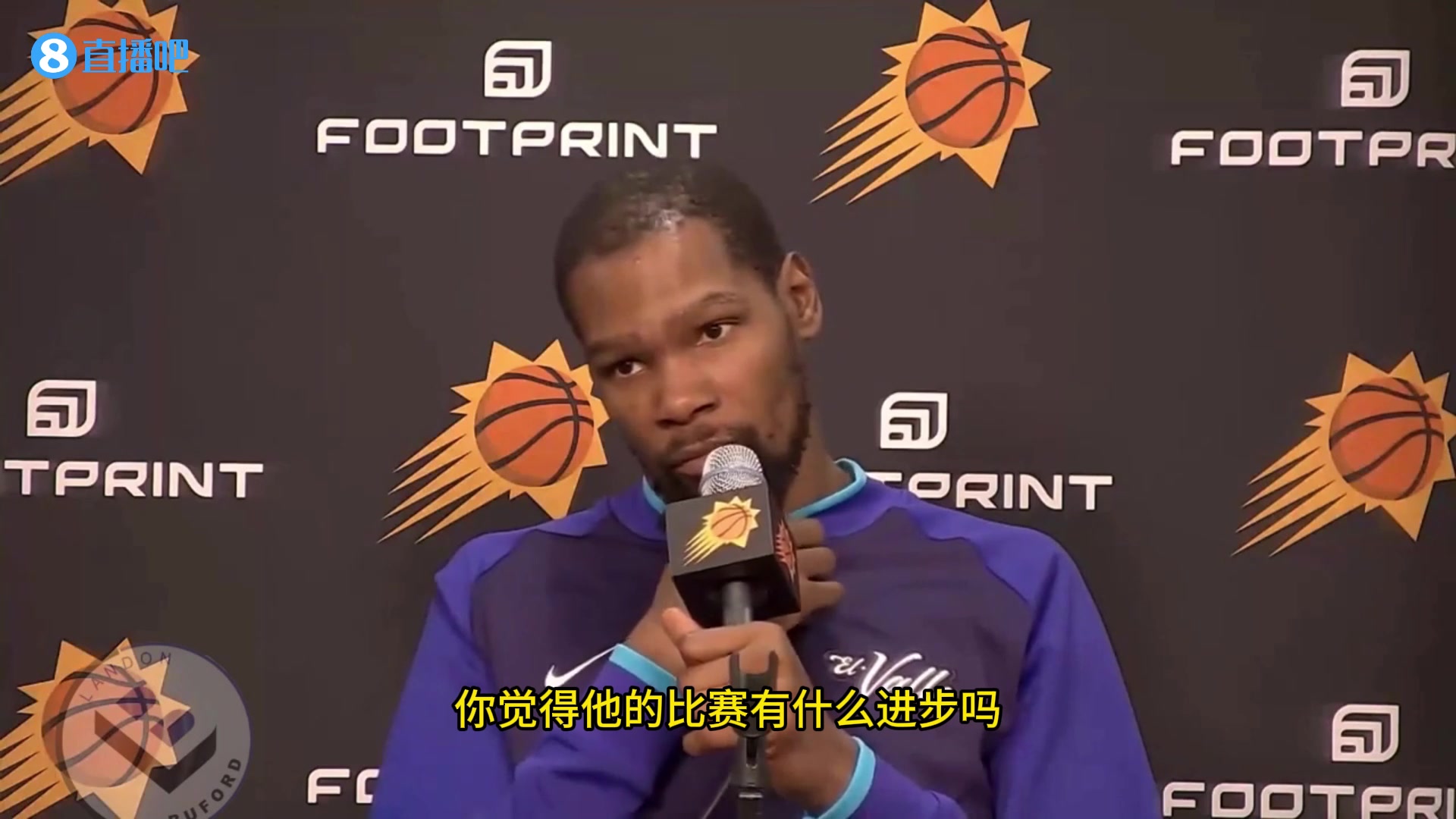 结果买断了杜兰特此前艾顿是开拓者领袖打得非常强硬