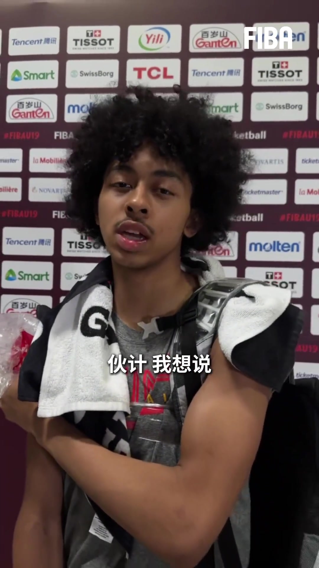 朱正赛后接受采访英文很溜不知道中文怎么样