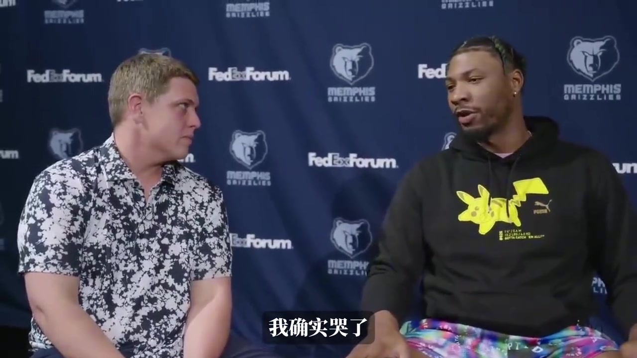 现在效力死敌斯玛特此前被绿凯交易后哭了跟双探花交情匪浅