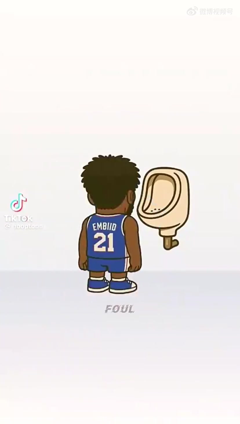 笑死用尿尿来演绎NBA球星的球风老詹抱着布朗尼尿