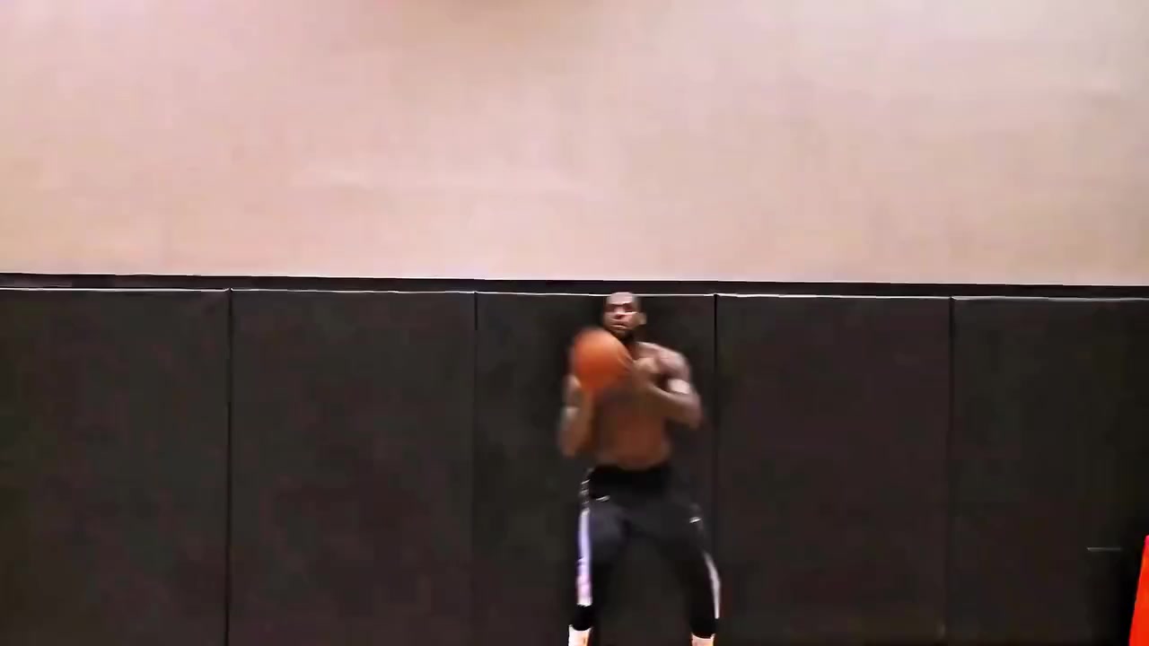 还有机会能在扣篮大赛上看到詹姆斯的表演吗