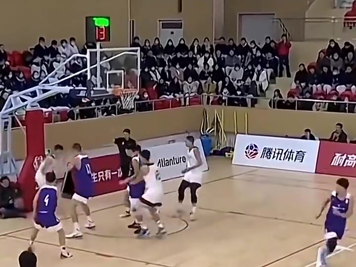 真认不太出来杨瀚森高中是这样打球的天赋展现得淋漓尽致