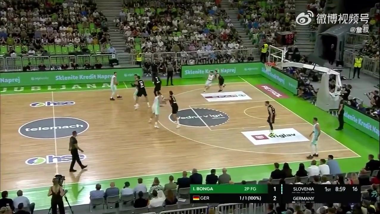 这让人怎么防东契奇过了半场一个掩护直接就三分出手了