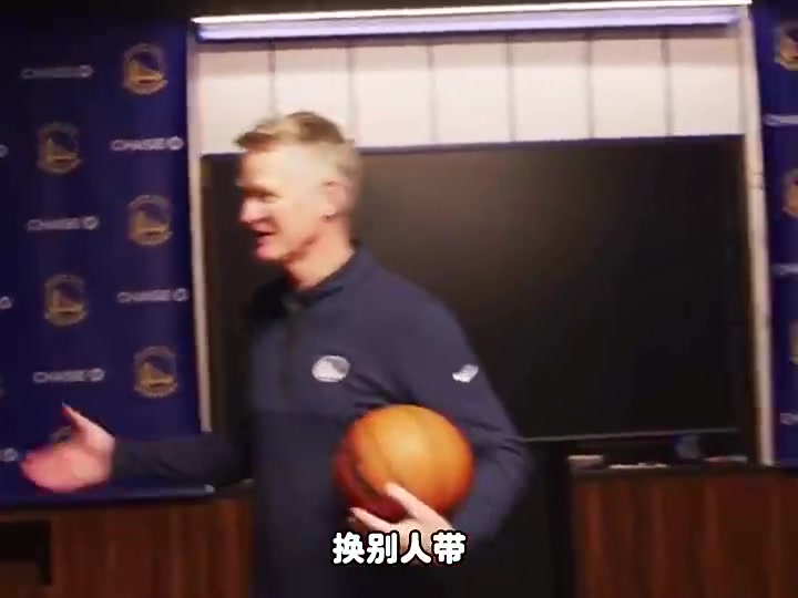 对冠军教头的认可杨毅勇士要是没有科尔成就绝对不如今天