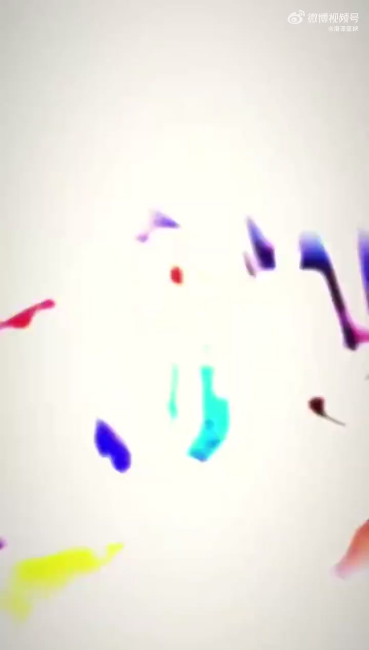 追梦和大批女球迷合影留念颜值都好高啊