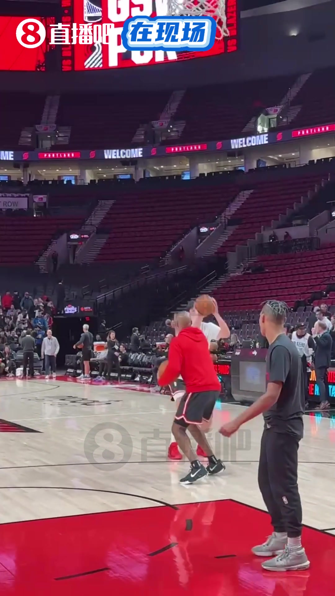 杨瀚森赛前有干扰三分练习命中率还需提升呀