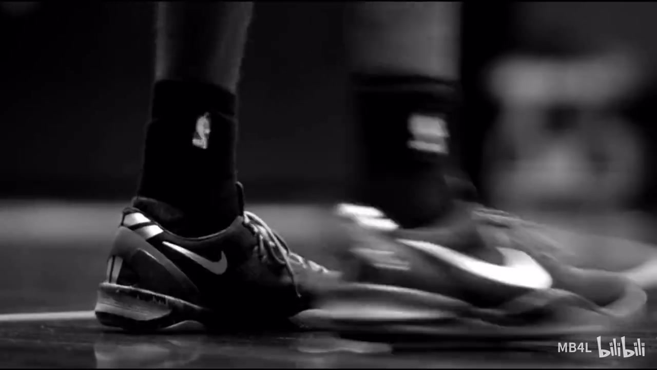 一切问题终将迎刃而解科比当年大伤后的康复训练