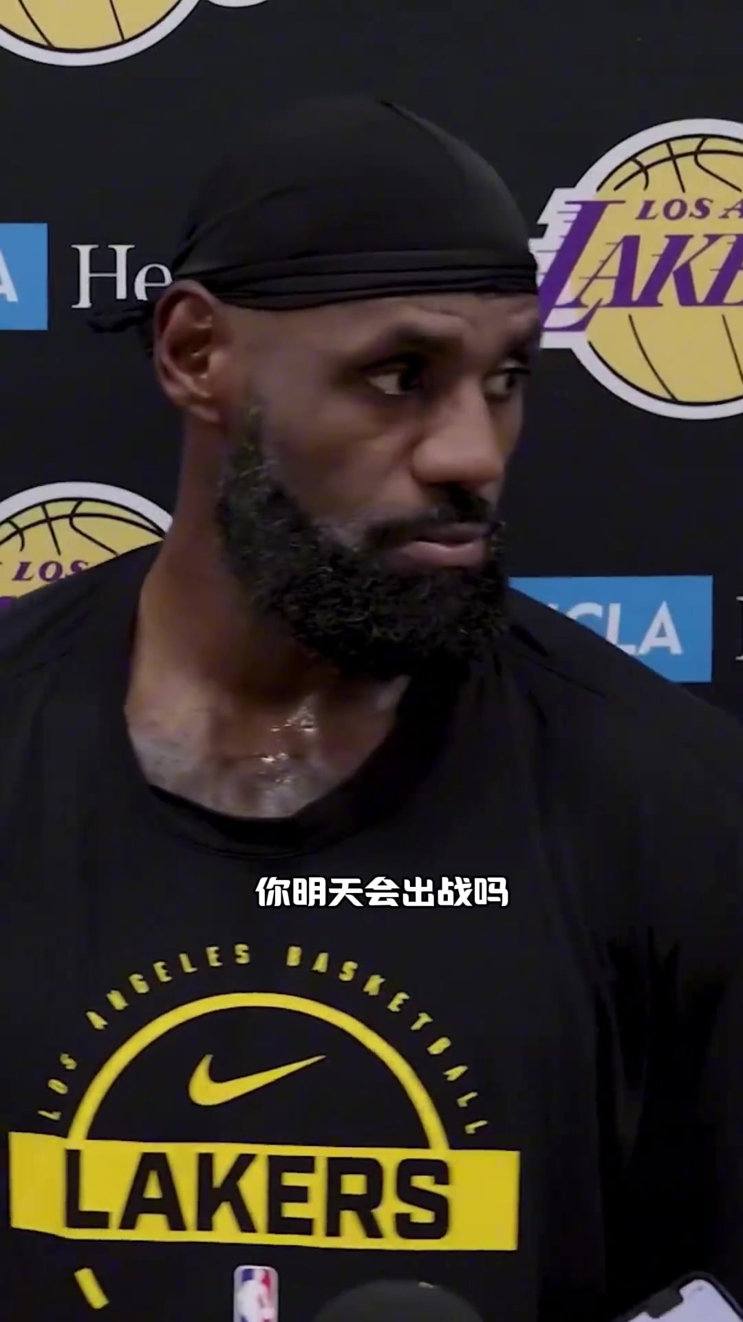 詹姆斯谈复出我可以做任何事来帮助球队我从来没有固定位置