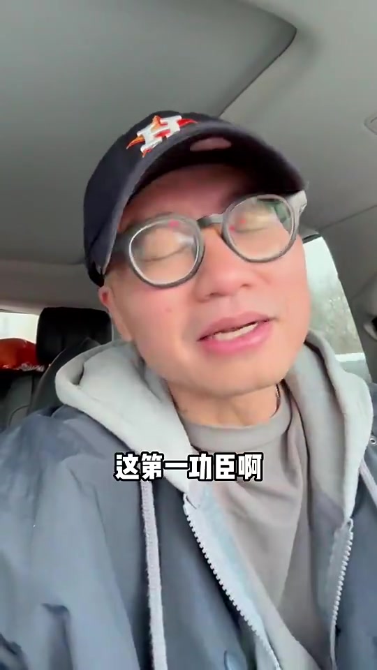 王猛此前湖人进攻能打得这么厉害第一功臣是詹姆斯因为他肯放权