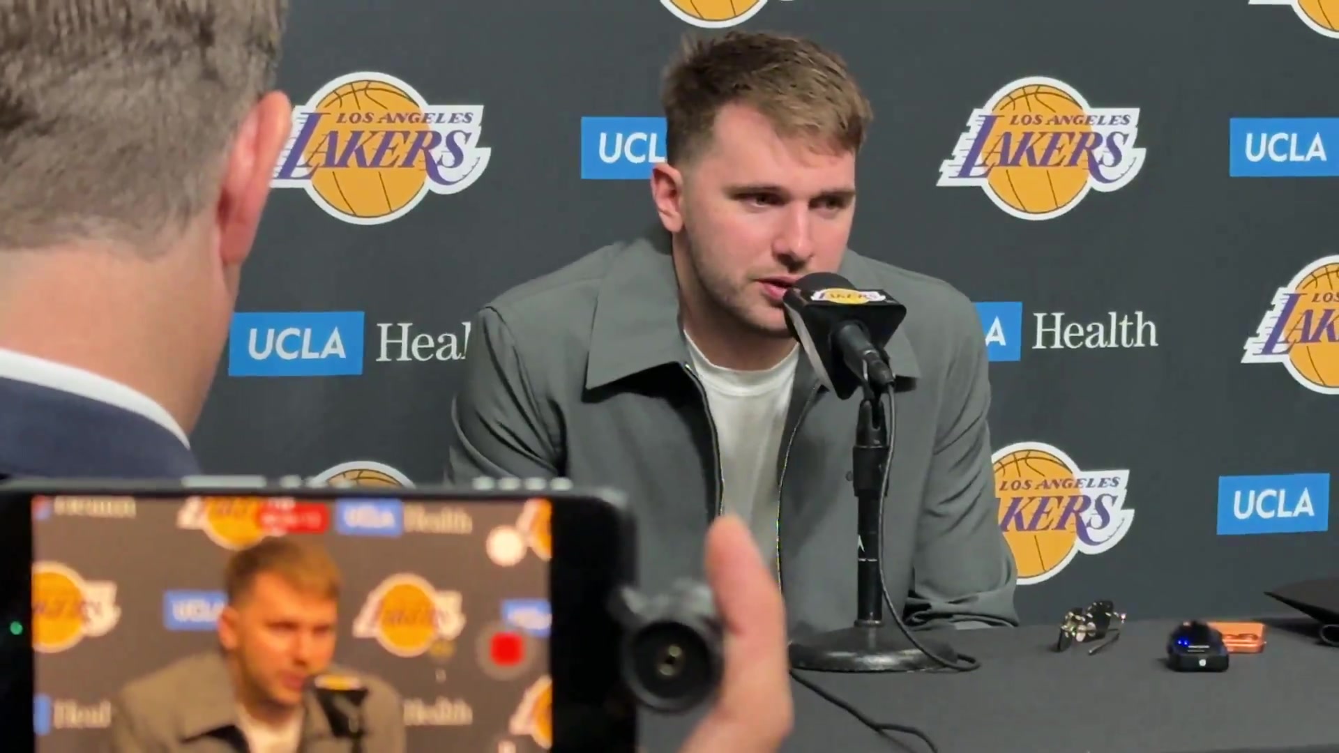 独行侠前辈寄语东契奇弗拉格身为状元肩负重任他会成为一名伟大的球员