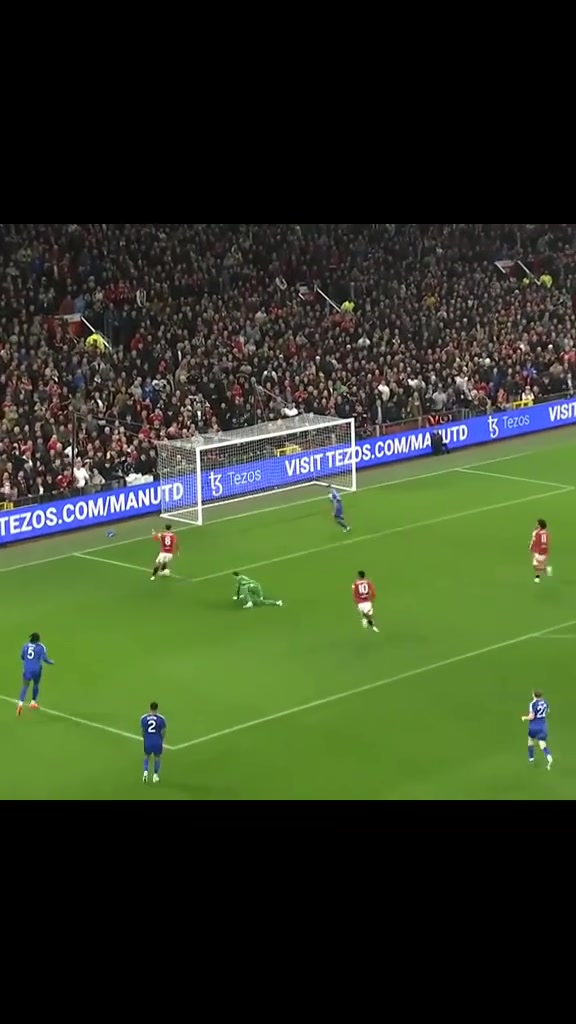 曼联球迷他接受的质疑声最大但偏偏他最争气