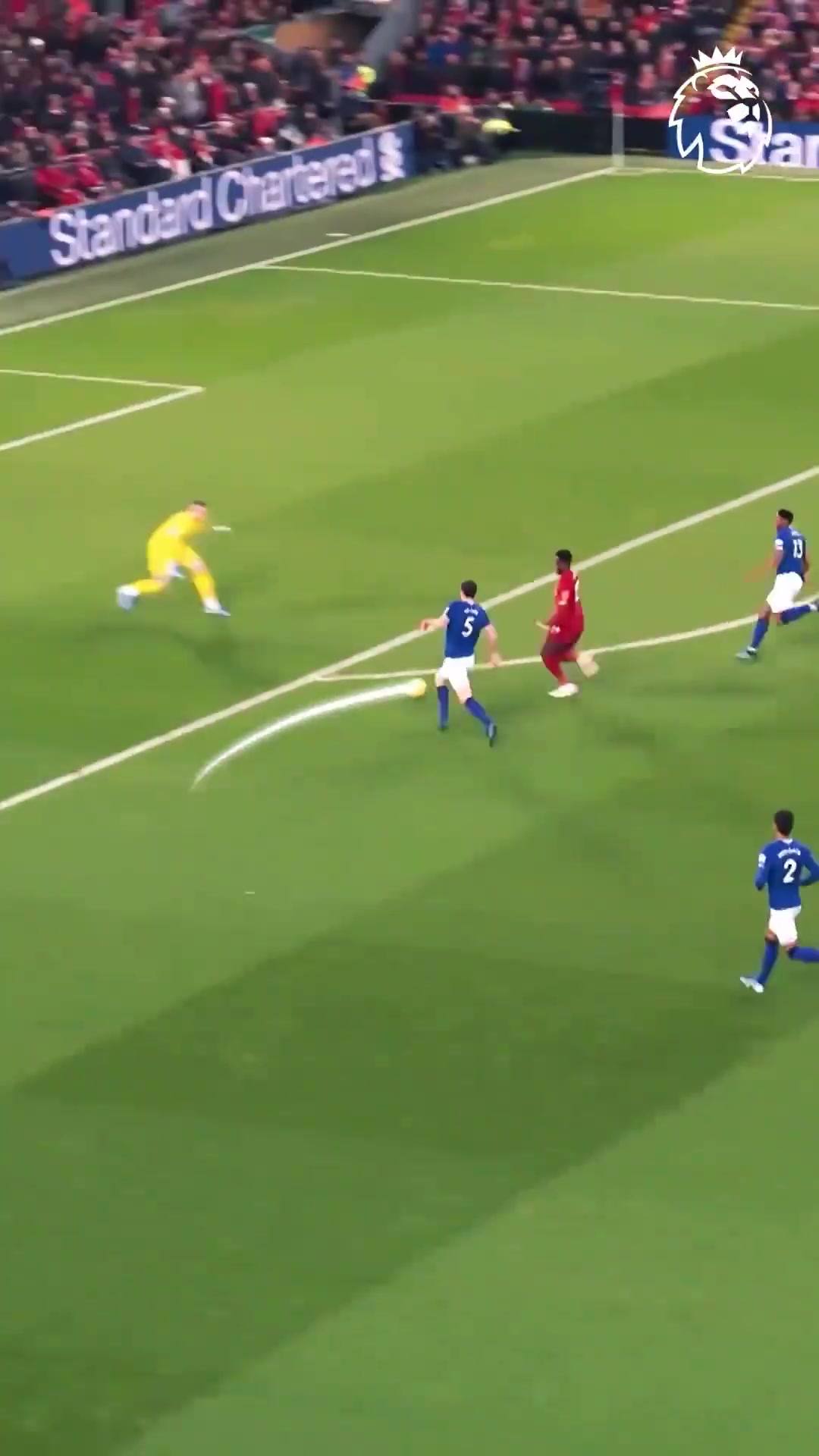 打斯诺克呢马内这个传球弧度确定不是科幻片?