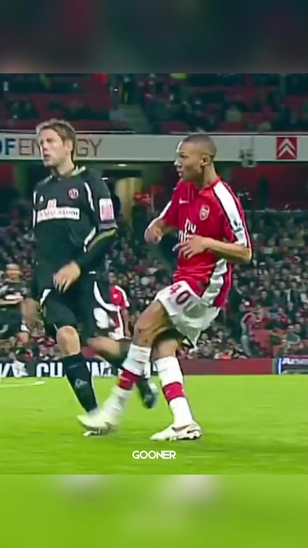 卡洛斯-贝拉灵性停球过人挑射破门天赋异禀却未能兑现