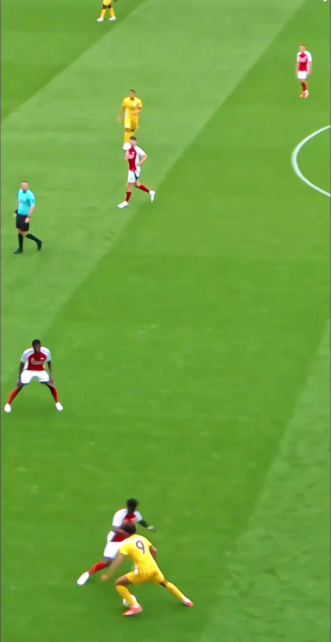 全身都是假动作切尔西6000万新援若昂-佩德罗边路晃人突破