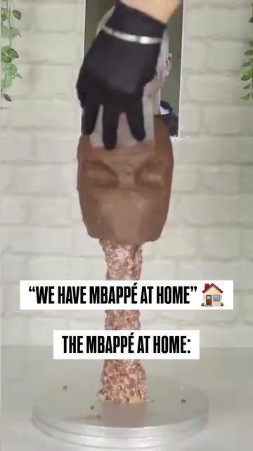 这蛋糕得值多少钱姆巴佩形状蛋糕的制作过程