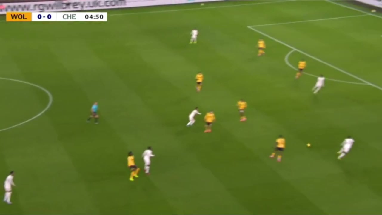 切尔西开场5分钟取得领先安德烈-桑托斯攻入蓝军生涯处子球