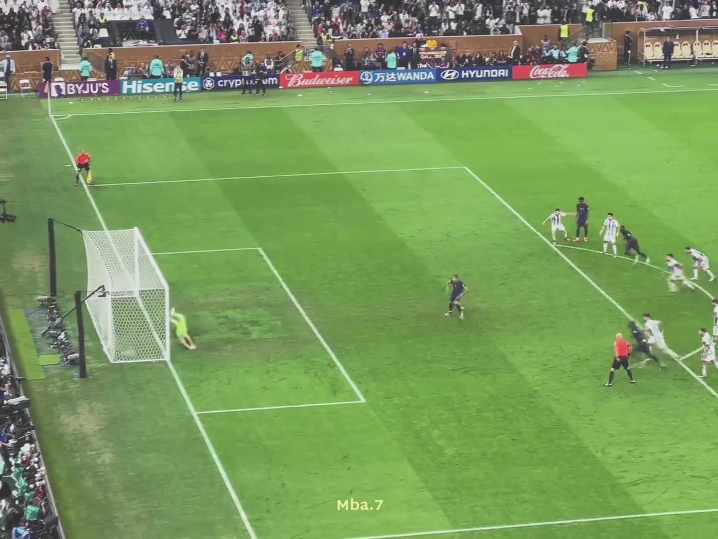 那一夜撒了泡尿回来比分就平了姆巴佩多强只有那天的阿根廷知道