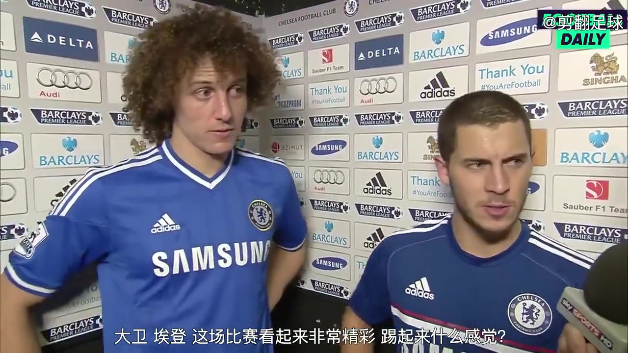 狂人乱入名场面穆里尼奥当年指责路易斯故意拿黄牌去度假