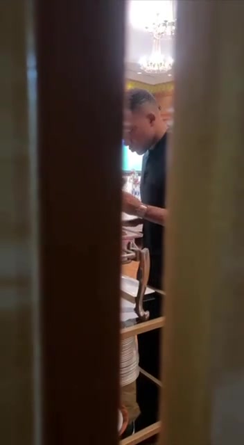 姆巴佩一到阿拉木图就开始吃吃吃吃这视角怎么像私生饭