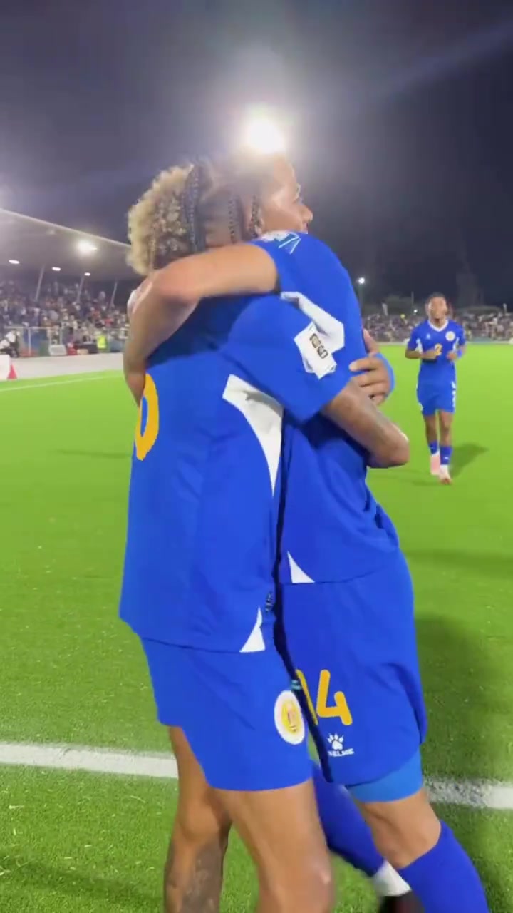 选择大于努力华裔球员陈达毅庆祝晋级世界杯曾想为国足出战