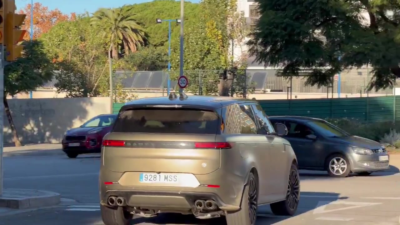 记者拉什福德训练前离开了昨天也没参加训练