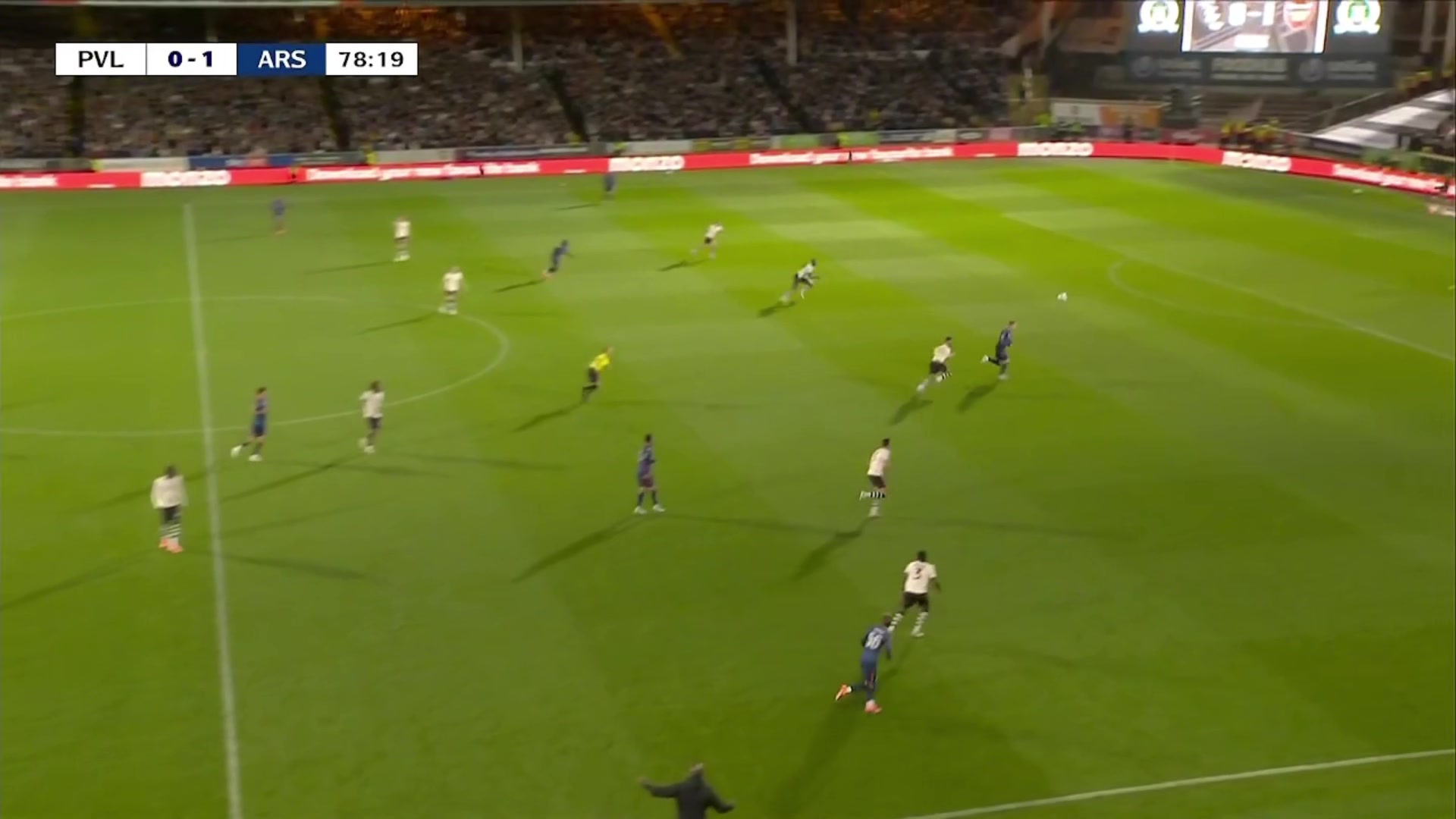 传的很好了啊道曼一脚出球穿透防线约克雷斯单刀射门被封堵