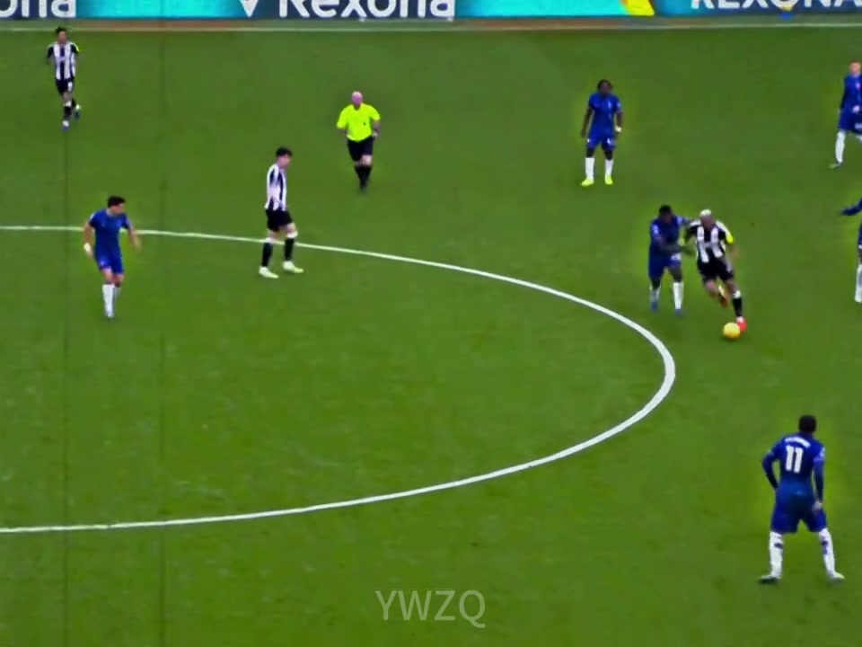 世一腰之争已无悬念凯塞多哥们你什么抢断