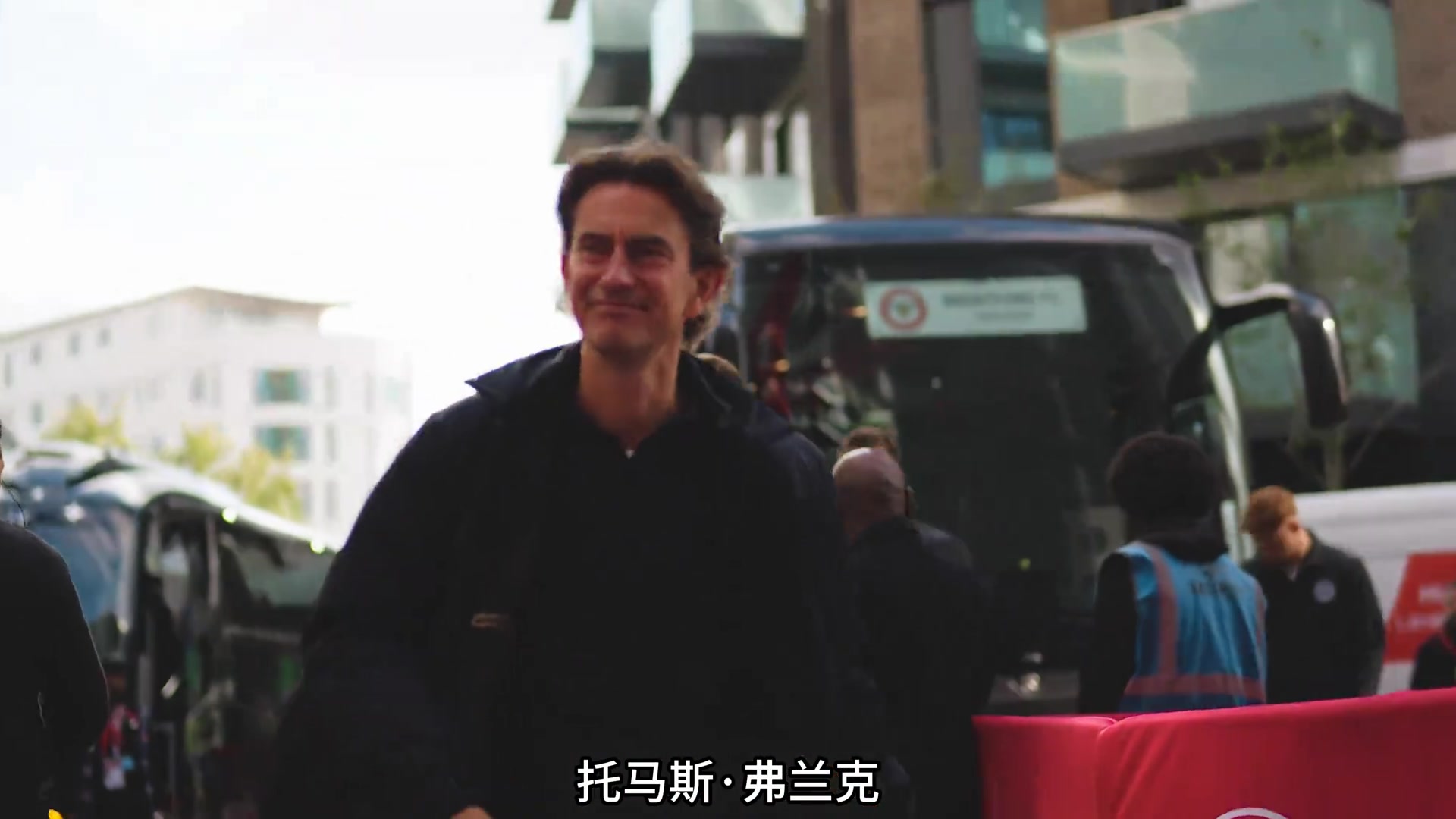 英超最帅主教练托马斯-弗兰克执教热刺联赛第10跳槽到17