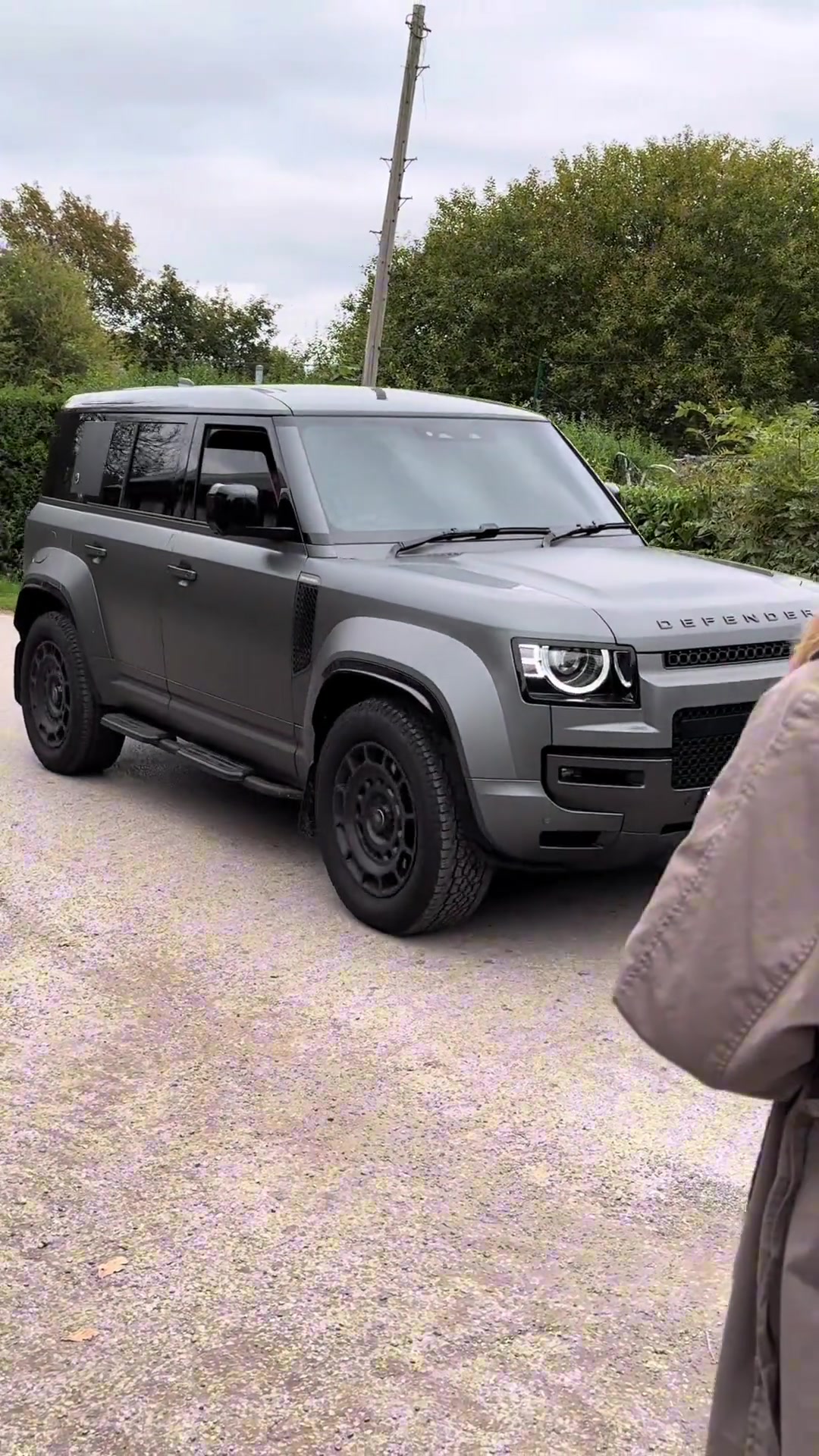 这颜值是不是目前曼联队中最帅了小姐姐能不能叫芒特把胡子刮刮