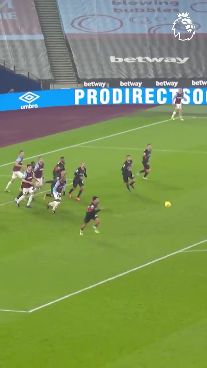 简单高效利物浦反击只需三脚传递