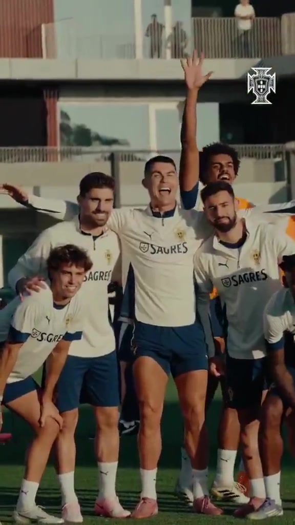 真爱葡萄牙每当C罗效力于葡萄牙国家队时他是多么快乐