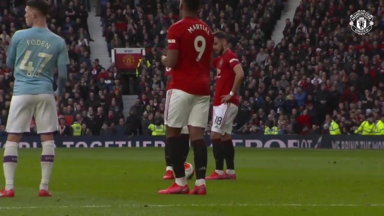 B费马夏尔连线马夏尔攻破曼城球门