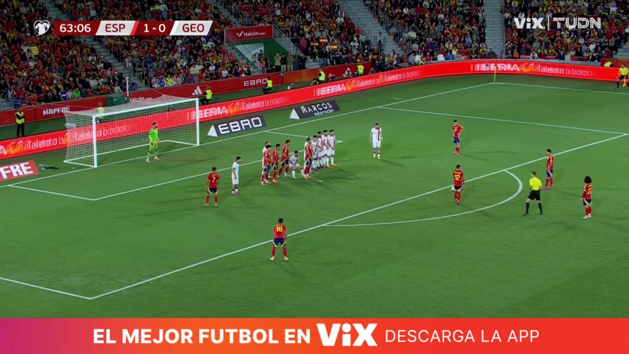 精彩奥亚萨瓦尔任意球直接爆射破门西班牙2-0领先格鲁吉亚