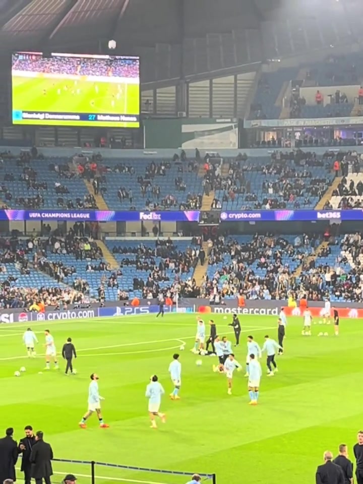 科幻片切尔基高空精彩停球装逼成功